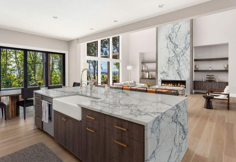 Granite Countertops in Historic Home Renovations in Saint Laurent