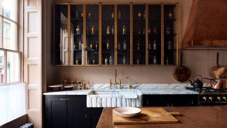 Choosing Kitchen Countertops for Aging-in-Place Accessibility