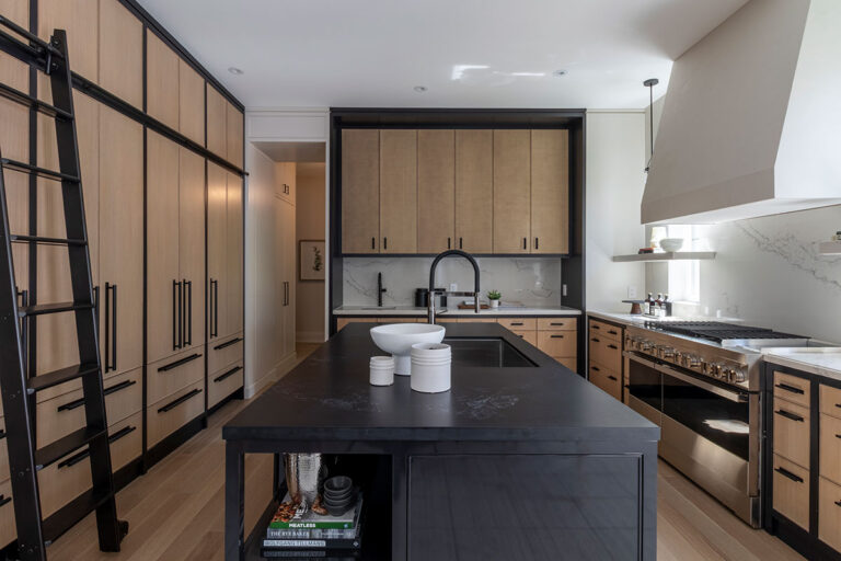 Choisir des comptoirs de cuisine pour l’accessibilité au vieillissement sur place