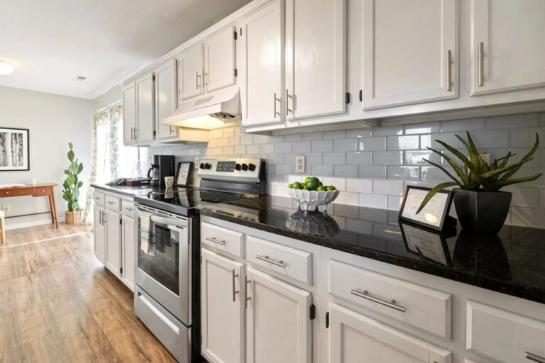 Transform Your Dorval Home with Granite Countertops: A Blend of Luxury and Functionality